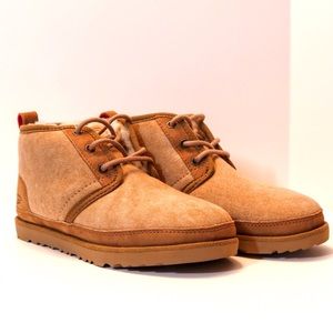 Ugg neumel size 6